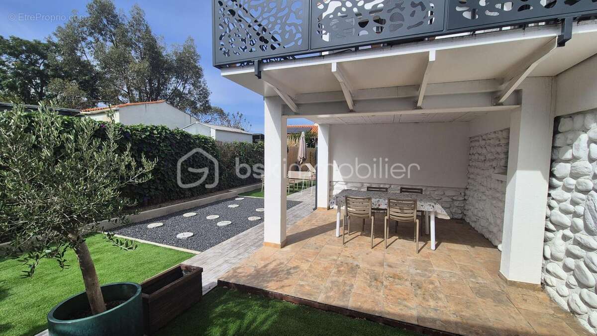 Maison à SAINT-CYPRIEN