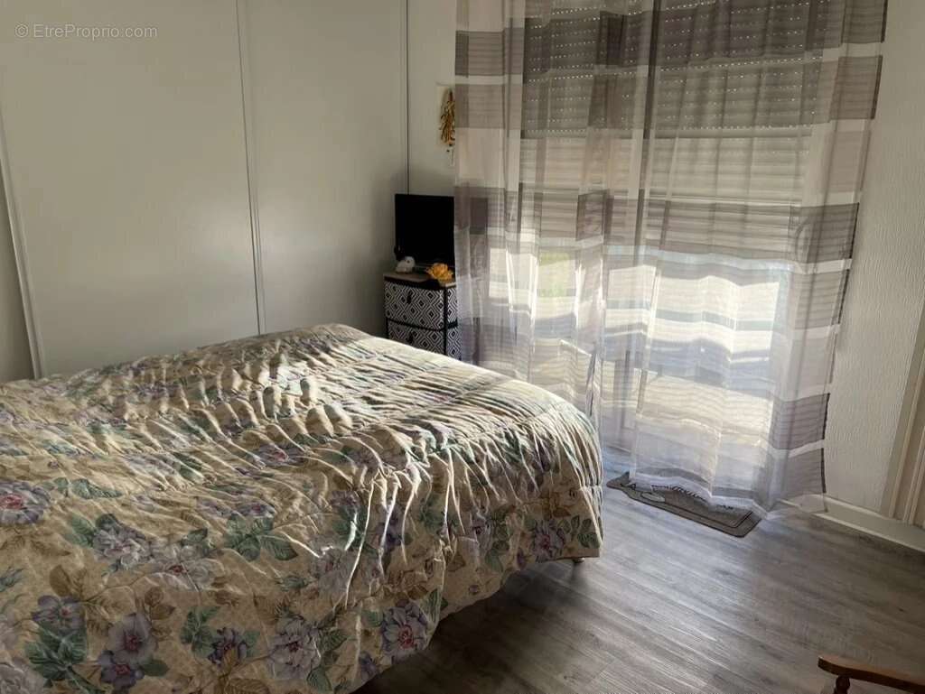 Appartement à LAVIT