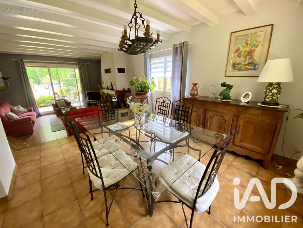 Maison 203 m² à Saint-Hilaire-Les-Andresis  - photo 6