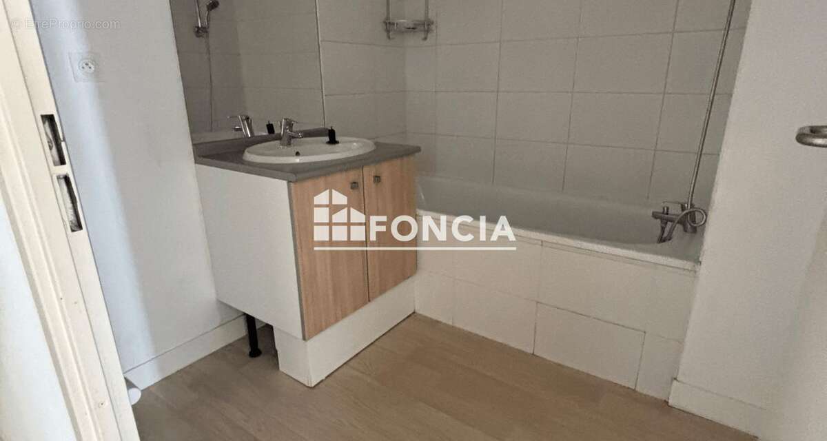 Appartement à MONTEREAU-FAULT-YONNE