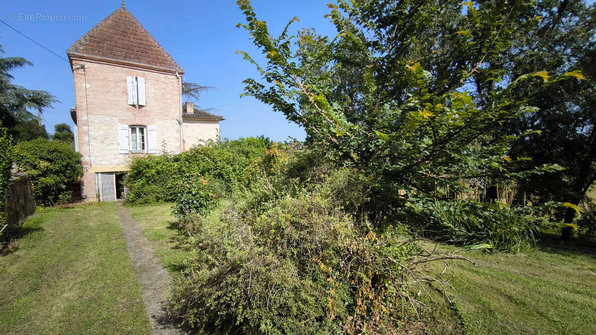 Maison à CAZES-MONDENARD