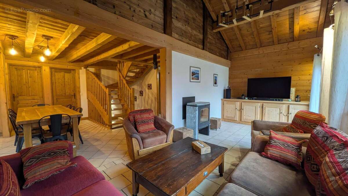 Maison 150 m² à Bonnevaux  - photo 7