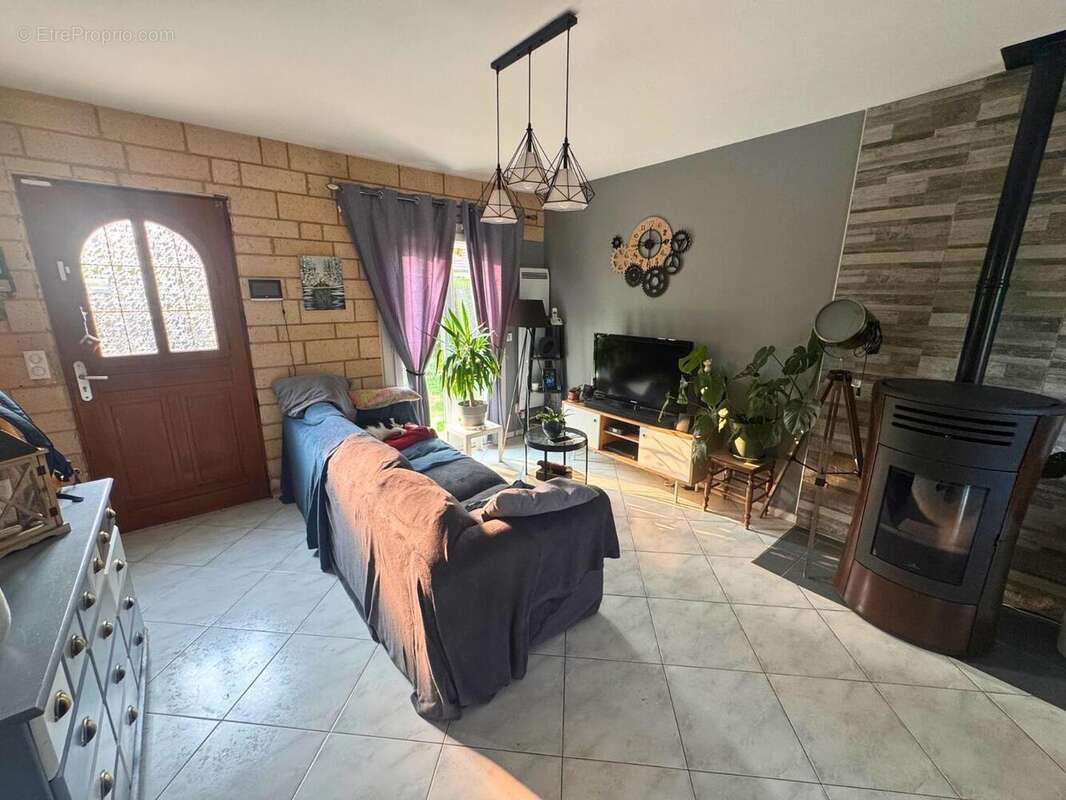 tempImageBBR4r2 - Maison à CAUFFRY