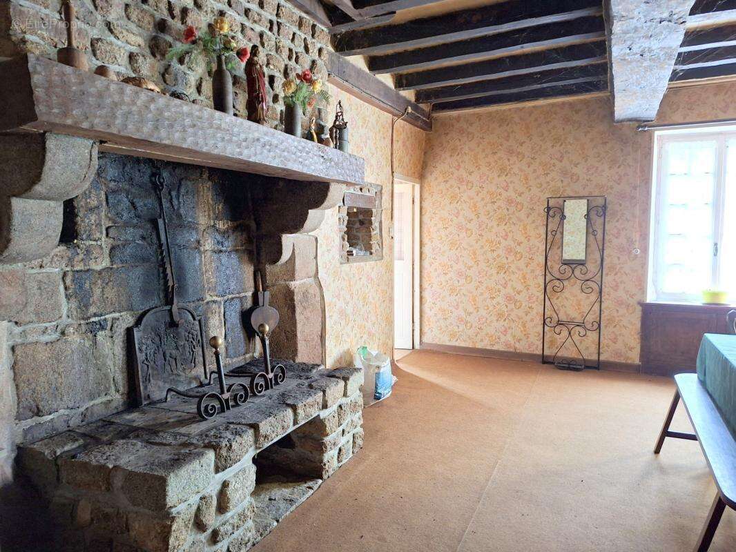 Propriete à vendre 7 pièces LE PAS (53) - photo 2