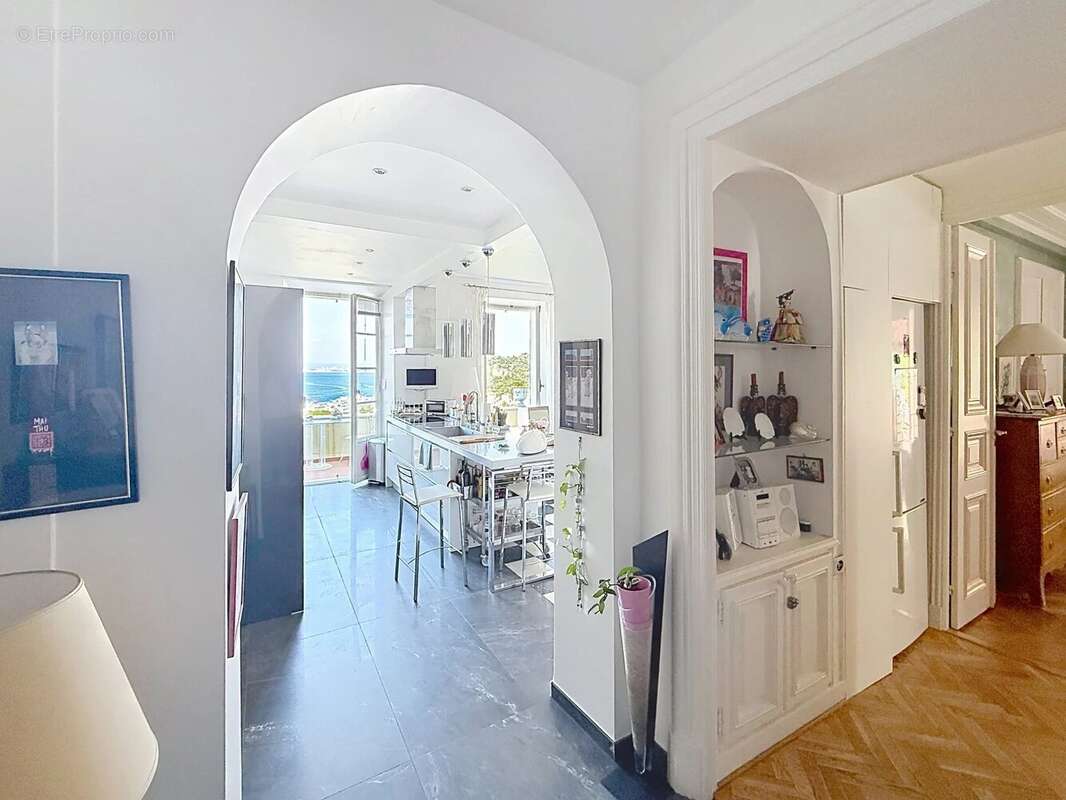 Mont boron –  3 pièces – 130 m² – penthouse – vue mer panoramique – parking – cave – rare - photo 8