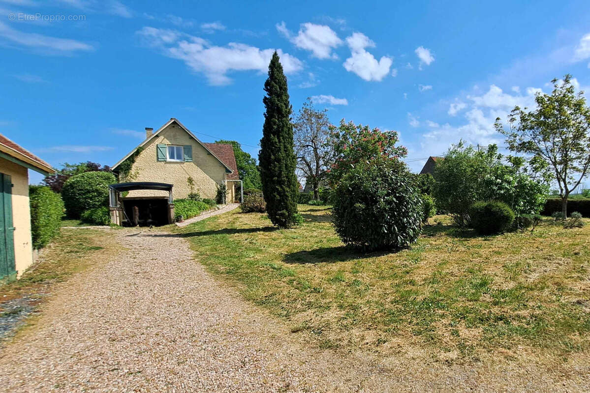 Maison à SAINT-AGNAN