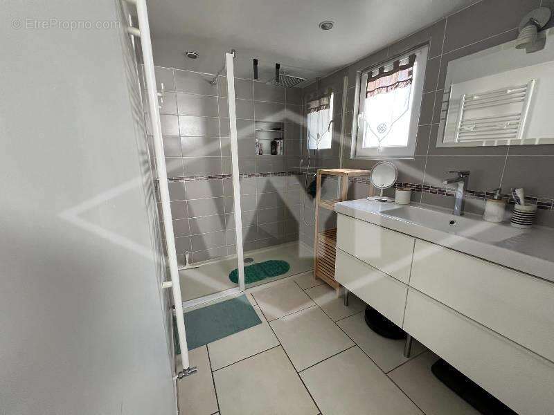 Maison à QUINCY-SOUS-SENART