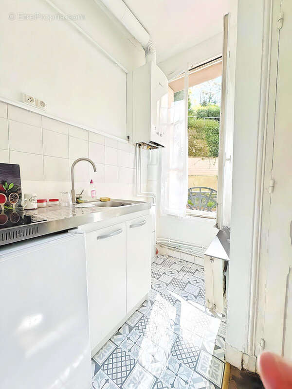 Appartement à PARIS-12E