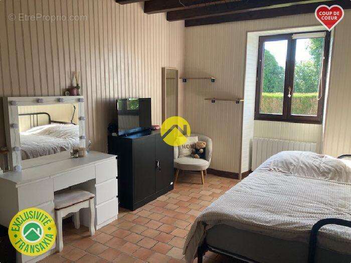 Maison à BAUGY