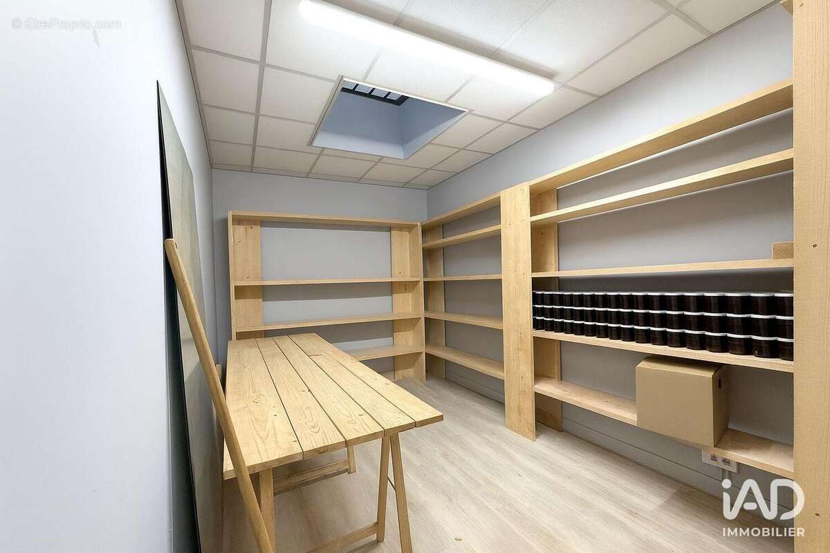 Photo 7 - Commerce à COMPIEGNE