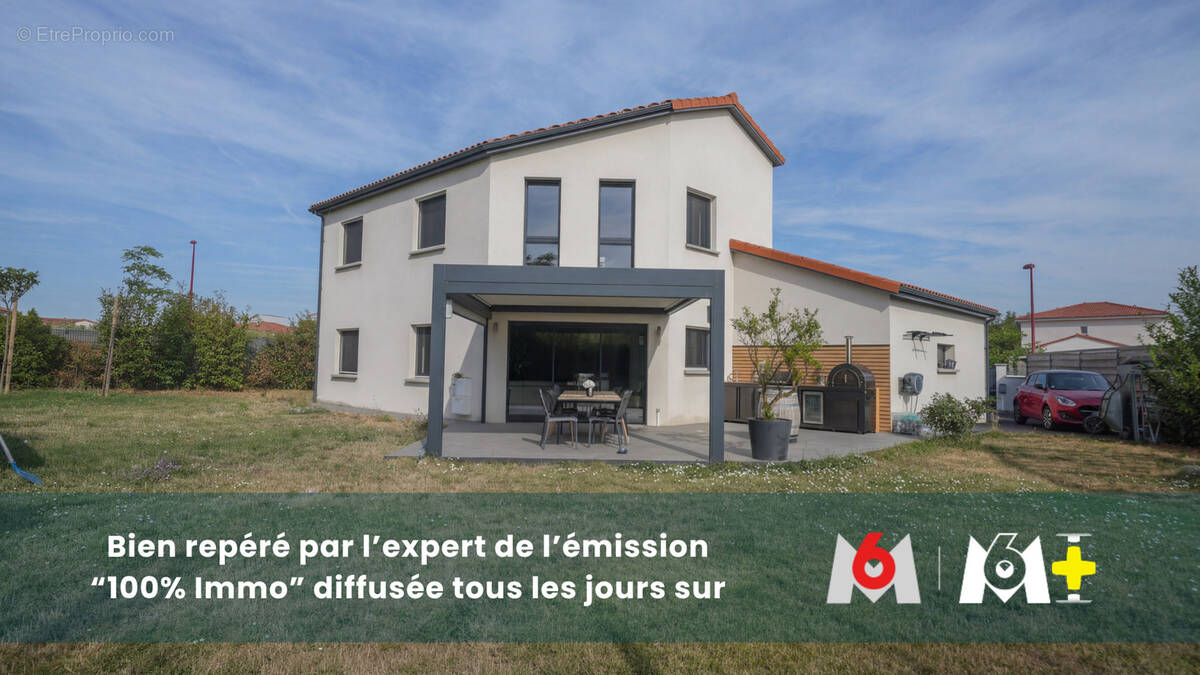 Maison à VIC-LE-COMTE