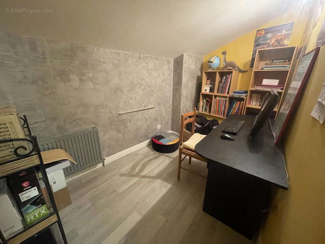 Belle maison en pierre avec dépendances – 167 m² - photo 13