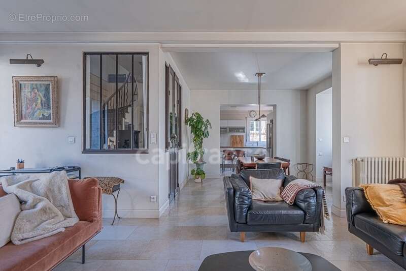 Mougins / à vendre Propriété type MAZET avec dépendance, piscine et garage pour 2 véhicules - photo 24
