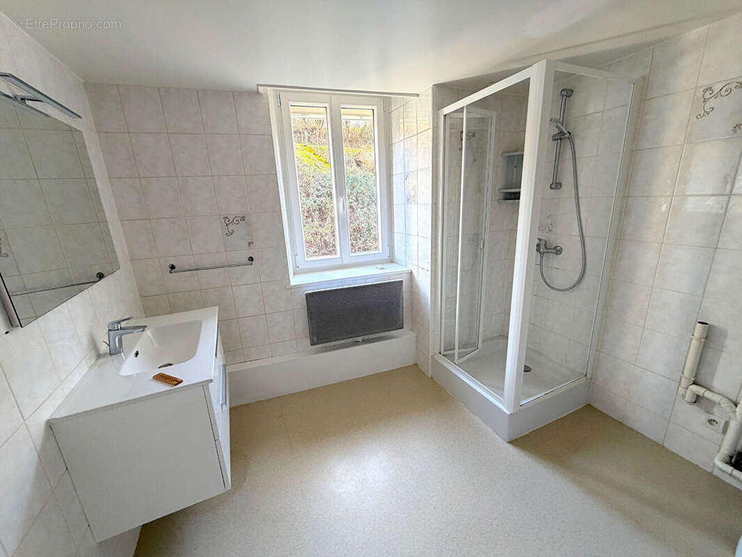 Appartement à SEYSSEL