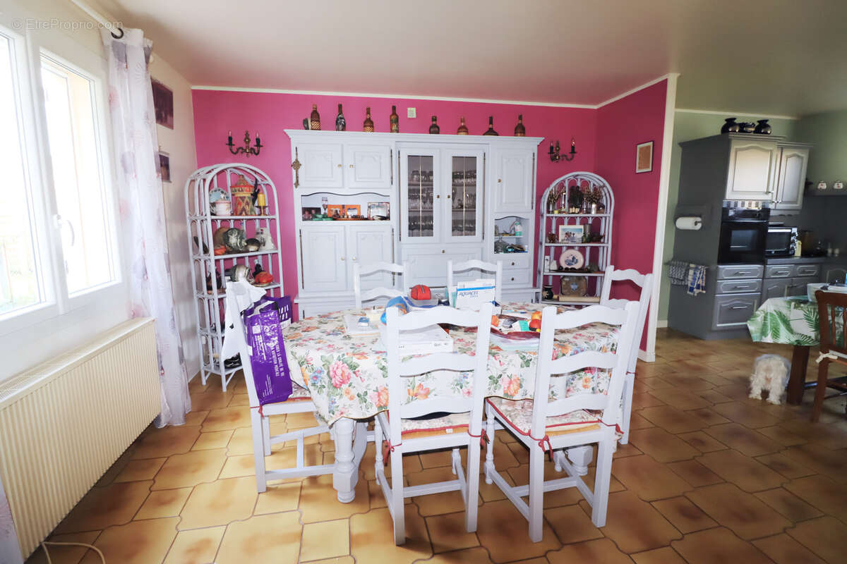 Maison à MESCHERS-SUR-GIRONDE