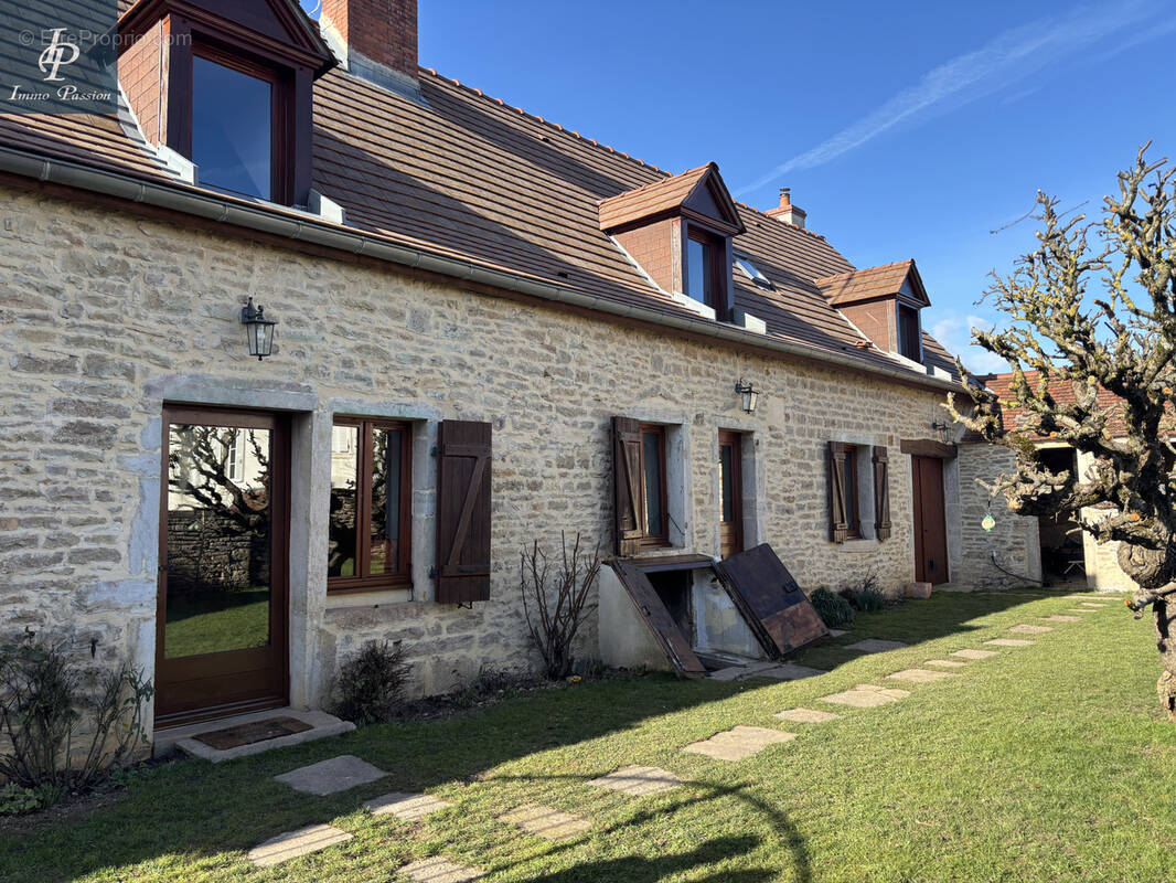 Maison à GEVREY-CHAMBERTIN
