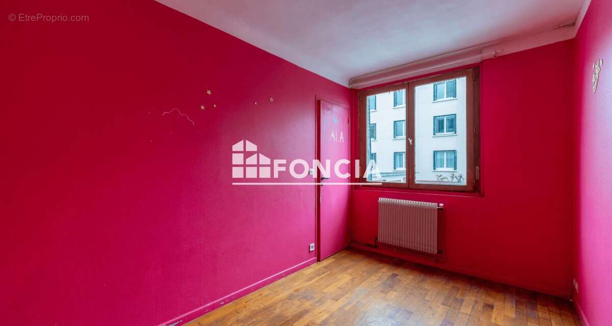 Appartement à AUBERVILLIERS
