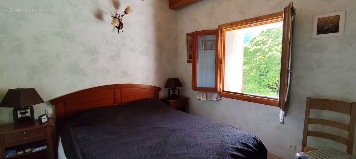 Vaste maison dans hameau au calme - photo 9