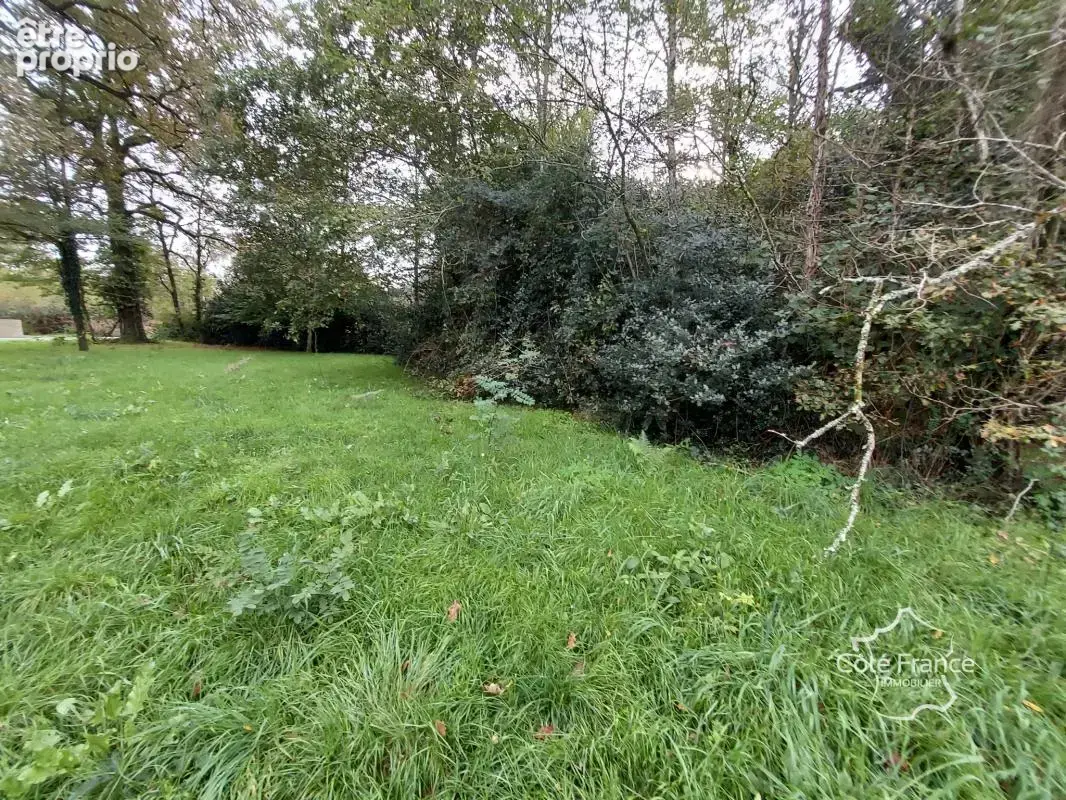 Terrain constructible au calme et libre de tout constructeur - photo 3