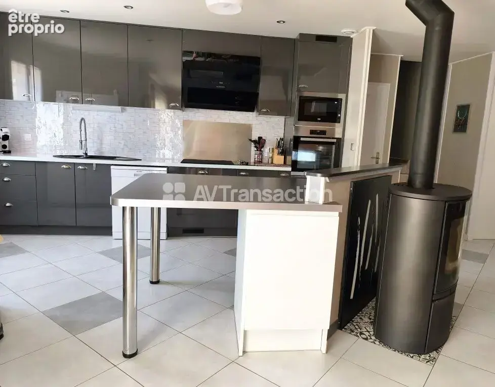 Maison 164 m² à Moulidars  - photo 4