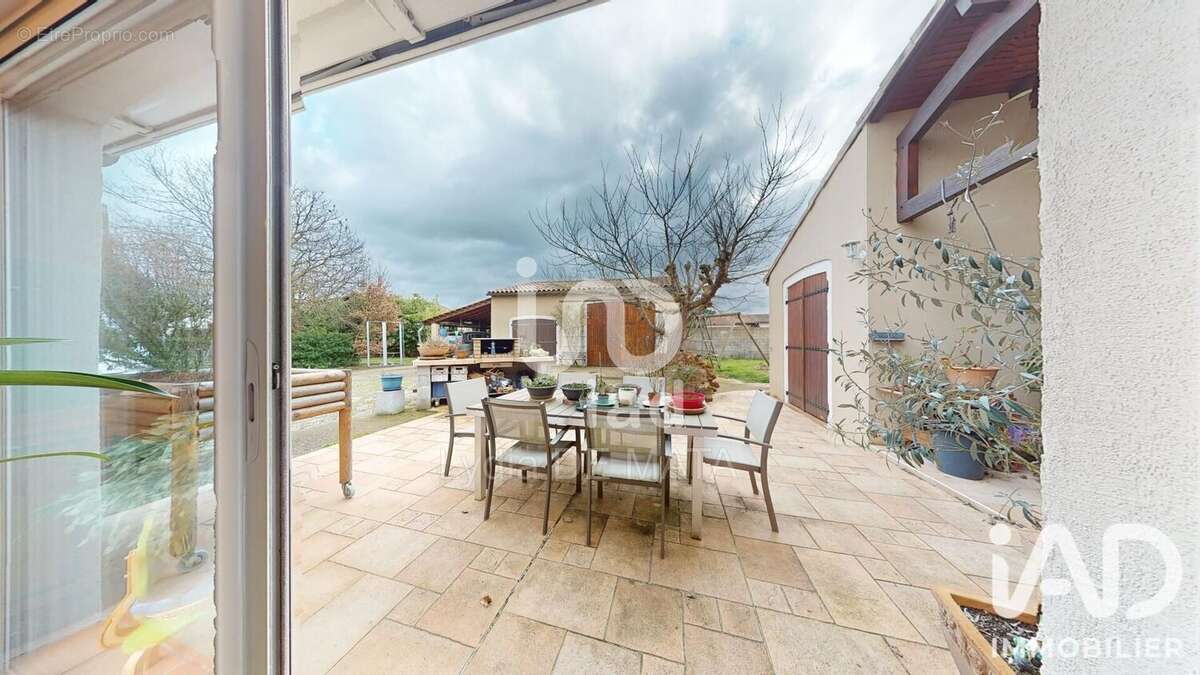 Photo 2 - Maison à LAUNAC