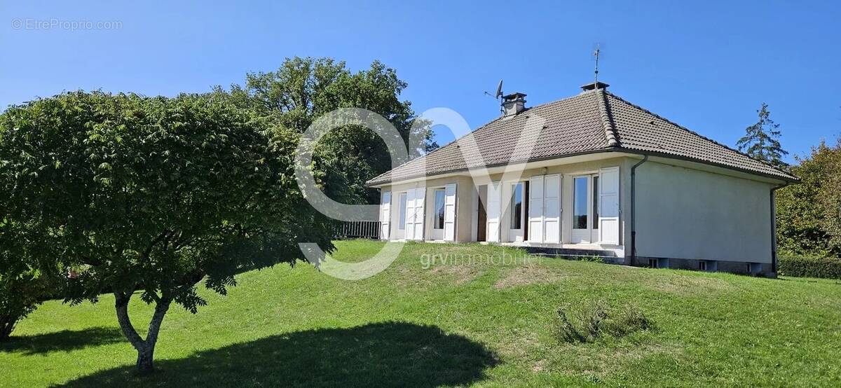 Maison à LAFEUILLADE-EN-VEZIE