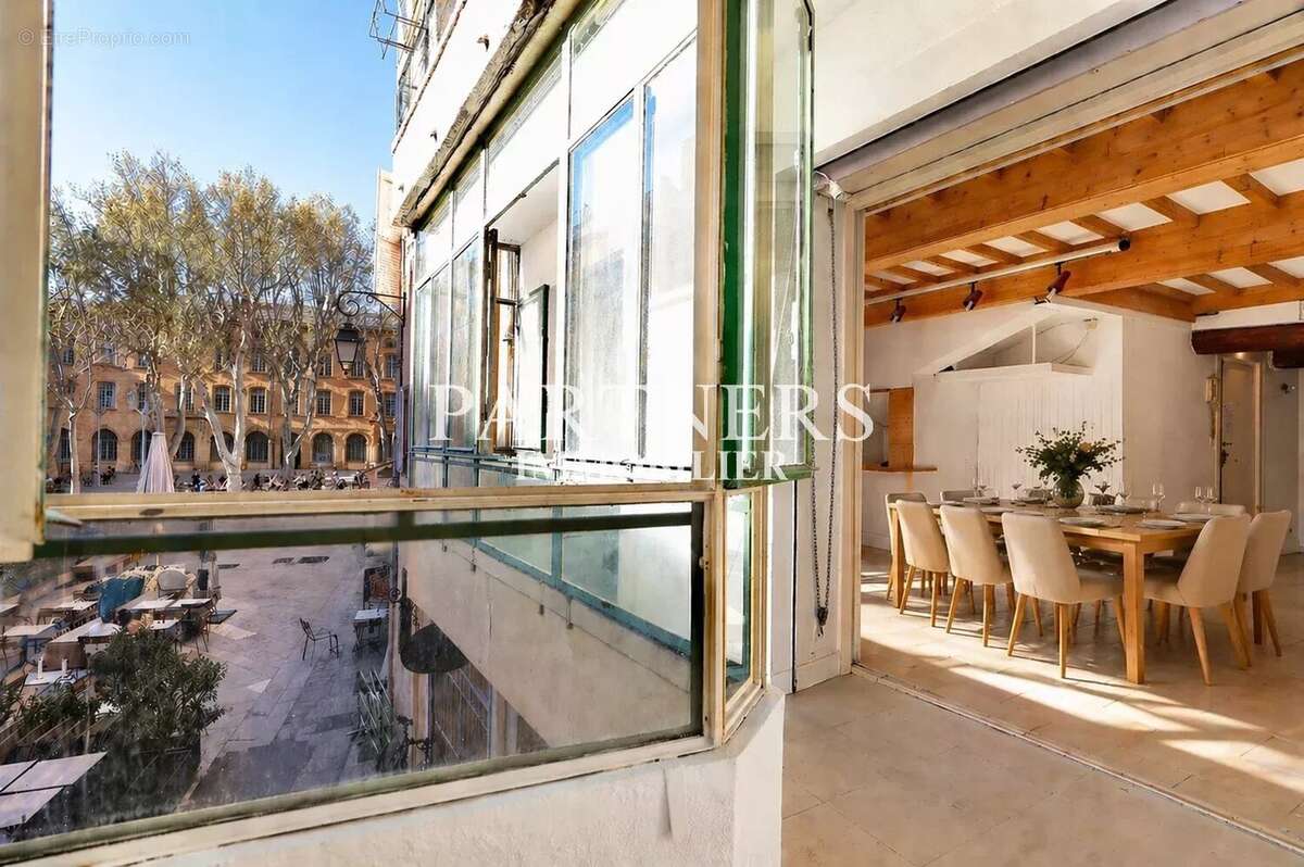Appartement à AIX-EN-PROVENCE