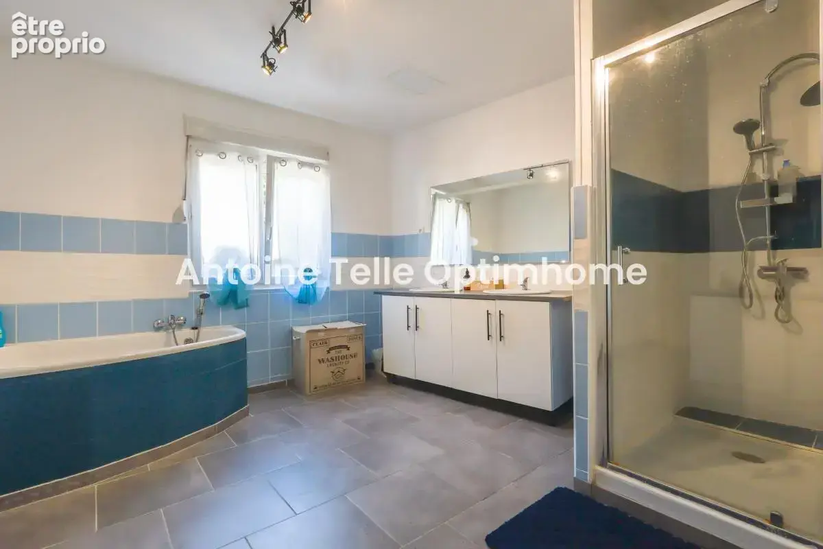 Saint-Souplet 59360 - Maison individuelle de 5 chambres, DPE D, stationnement privatif & jardin clos sur 930m² - photo 6