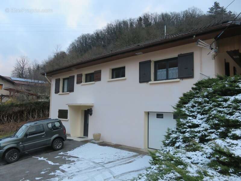 Maison à SAINT-RAMBERT-EN-BUGEY