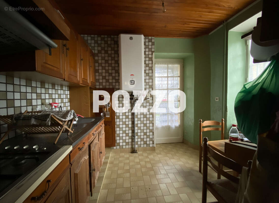 Maison à SAINT-VAAST-LA-HOUGUE