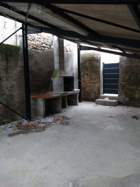 Maison à VILLENEUVE-MINERVOIS