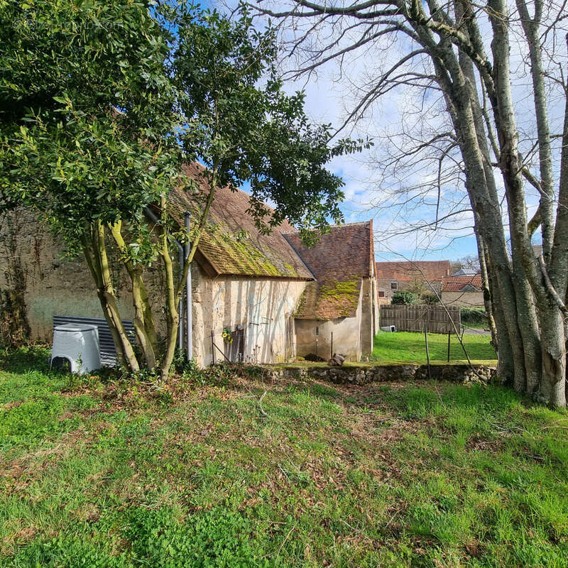 Maison de charme avec superbe grange à porteau ! - photo 13