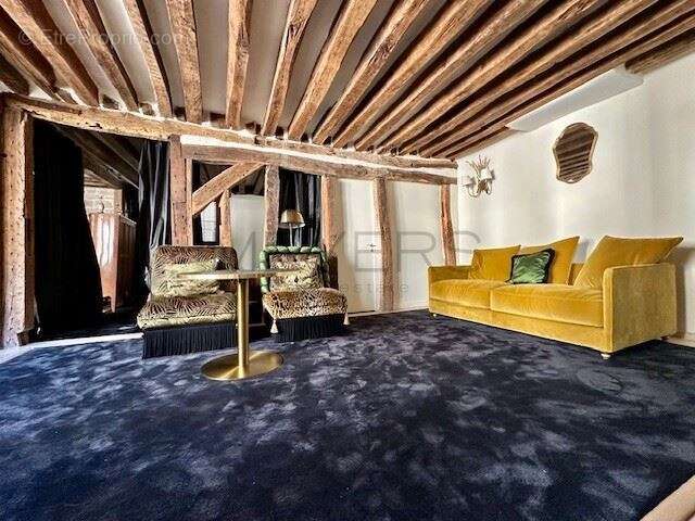 Appartement à PARIS-6E