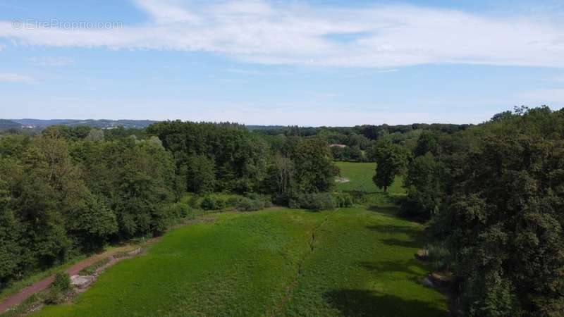 Terrain à BLETTERANS