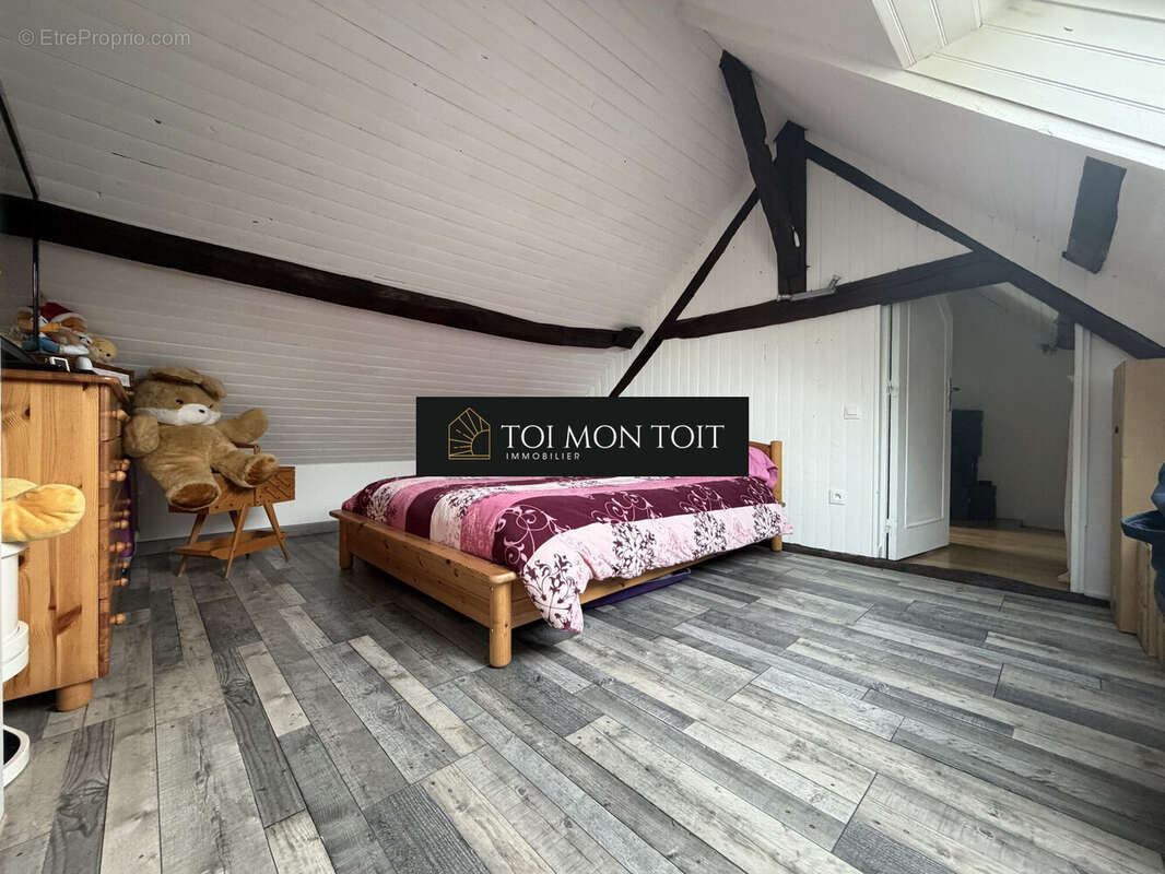 Maison à MORTEFONTAINE