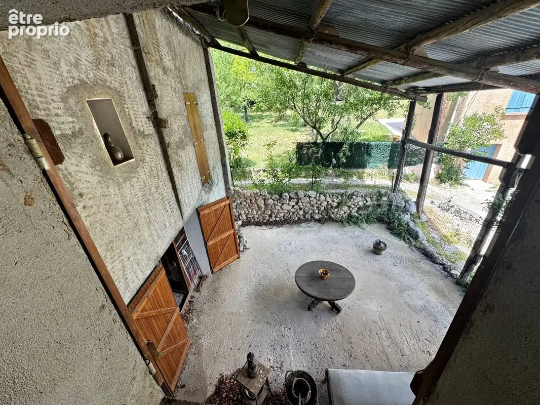 Maison 64 m² à Castellane  - photo 3