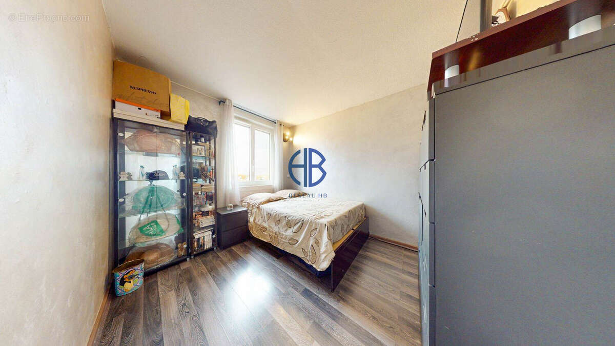 Appartement à BONDY