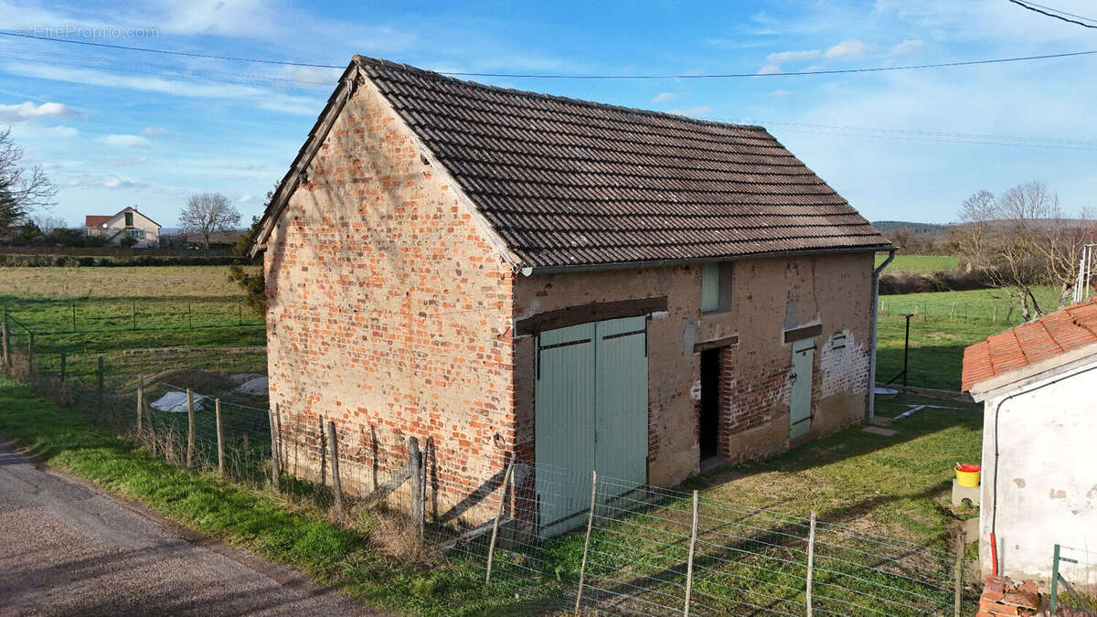 Maison à SAINT-AUBIN-SUR-LOIRE