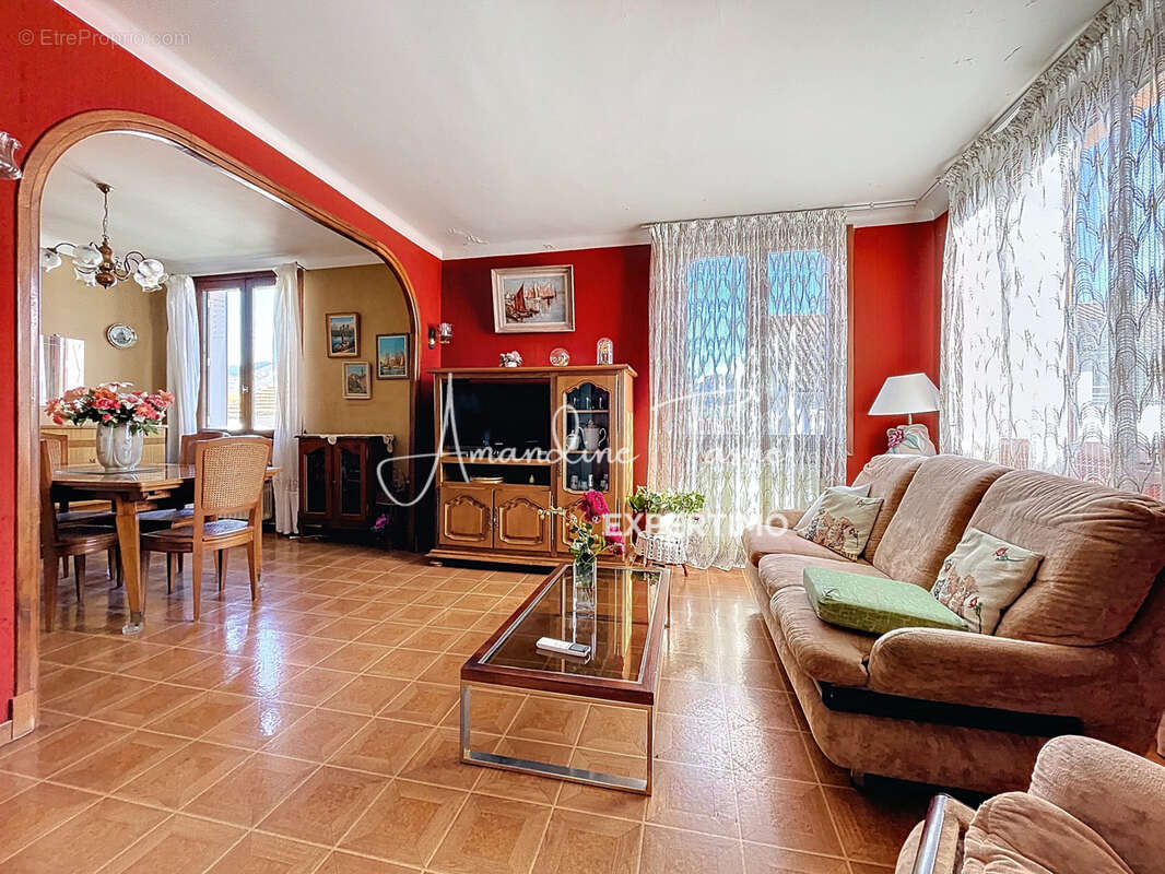 Maison à MILLAU