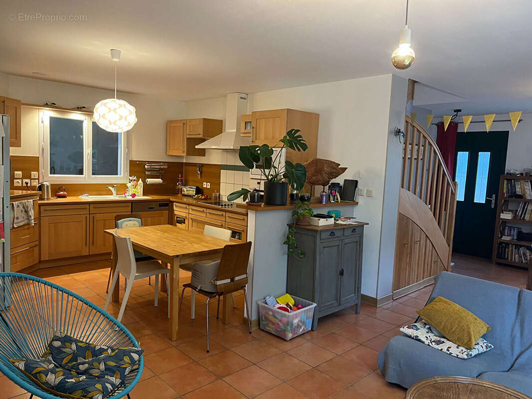 Maison à BUXEROLLES