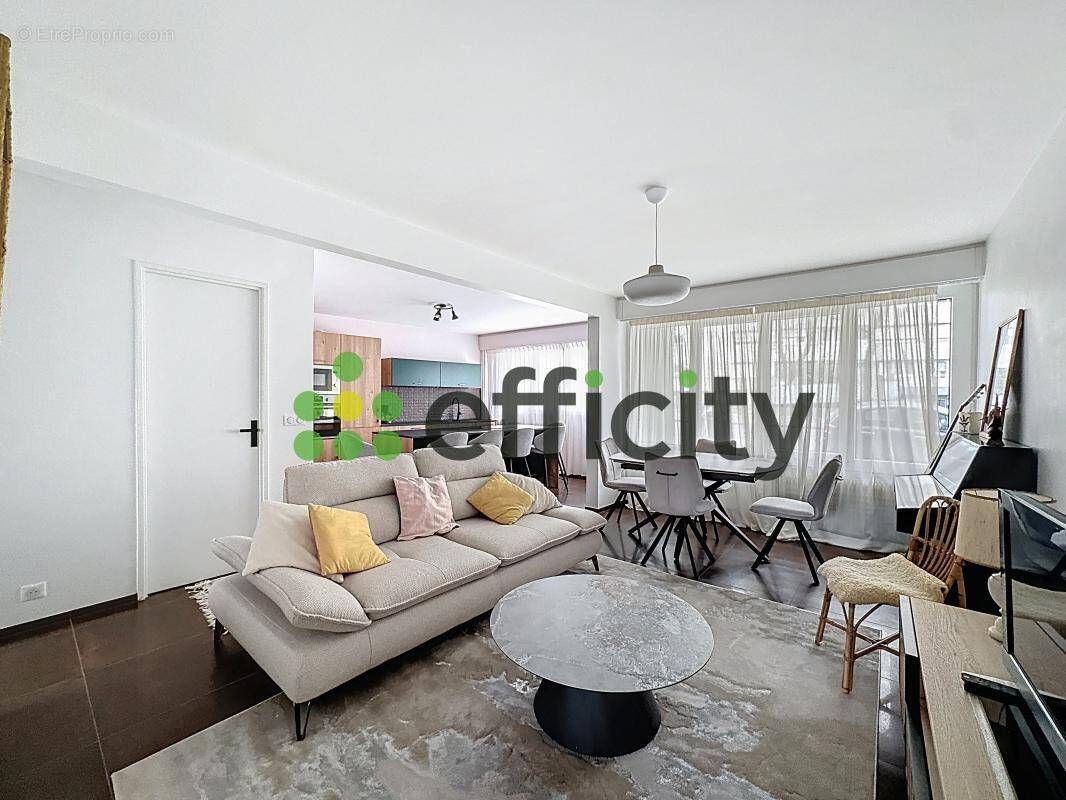Appartement à PARIS-13E