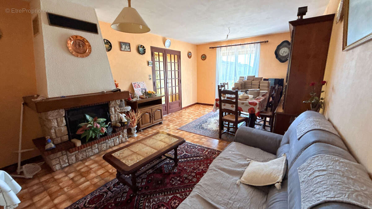 Maison à SAINTE-BARBE