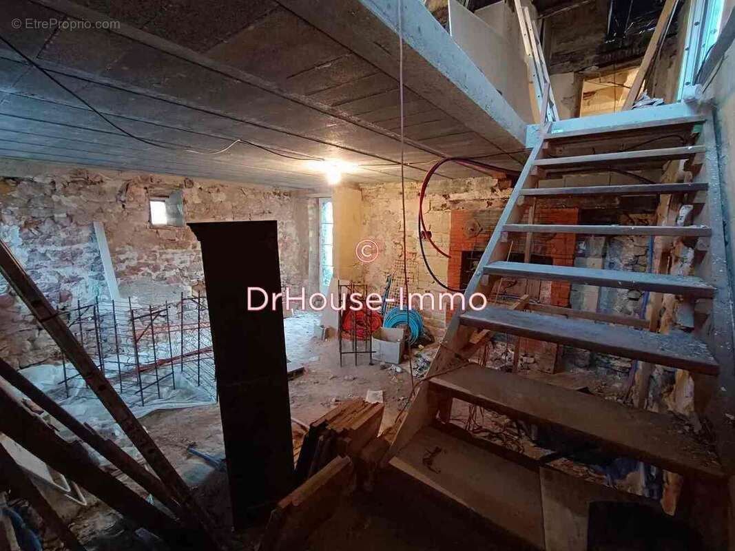 Maison à PERPEZAC-LE-BLANC