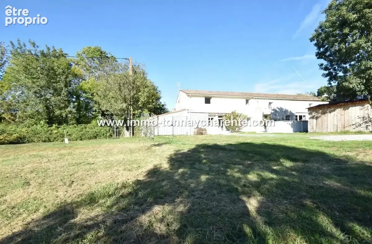 Maison 6 pièces 193 m² à vendre à Tonnay-Charente (17430) - photo 3