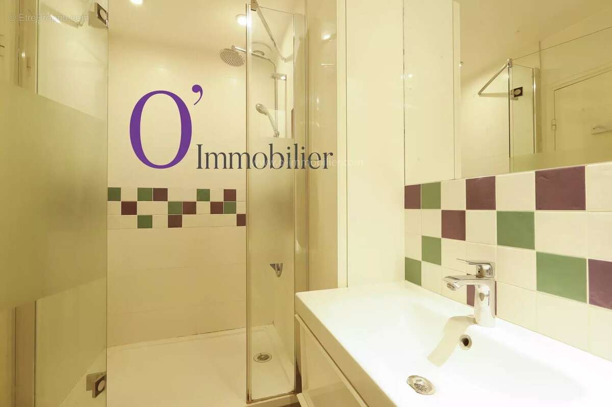 Appartement à PARIS-11E