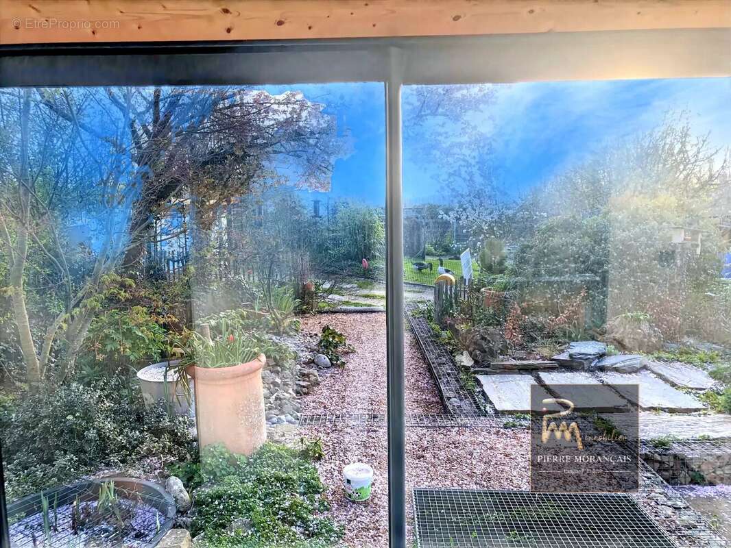 Maison à VILLAINES-SOUS-LUCE