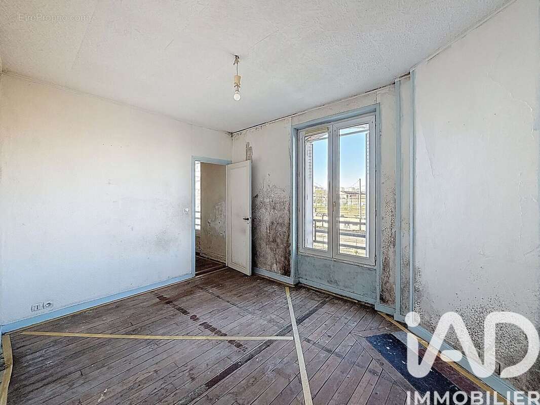 Photo 3 - Appartement à IVRY-SUR-SEINE
