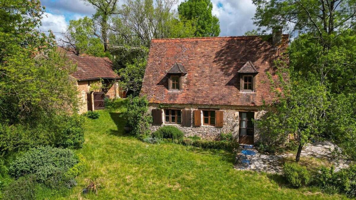 Maison à SARLAT-LA-CANEDA
