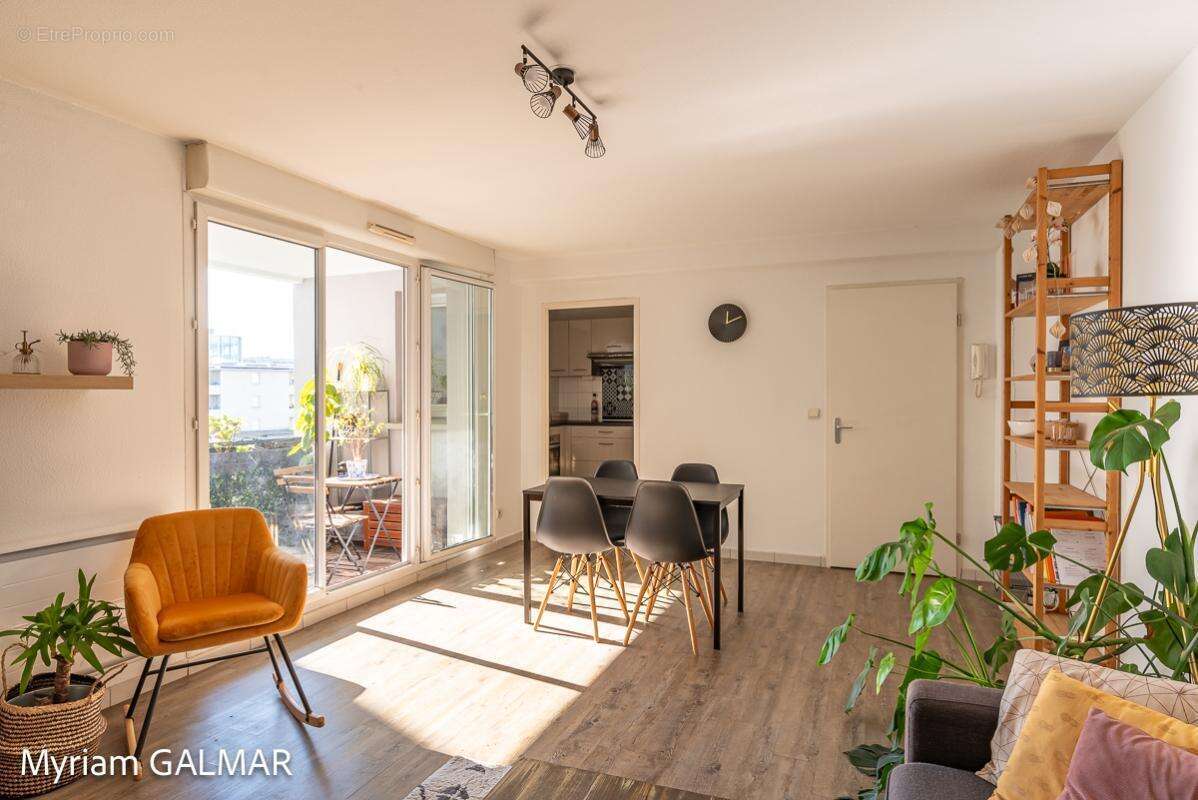Appartement à BORDEAUX