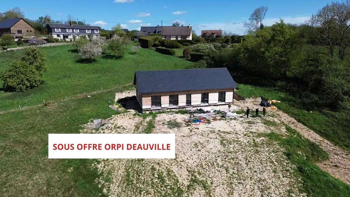 Maison à VIEUX-BOURG